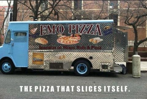 Emo pizza  - meme